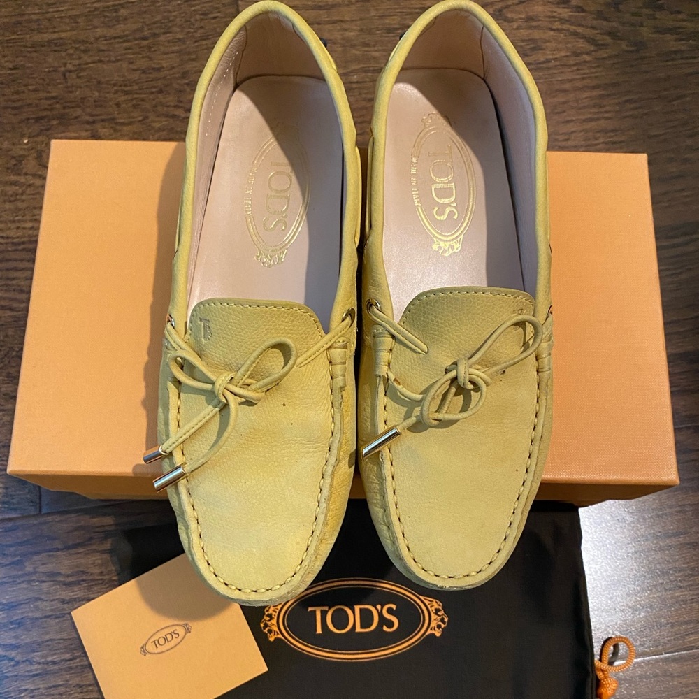 Tods suede boat shoes